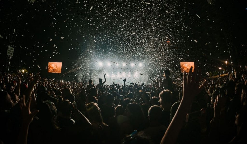 Party and travel